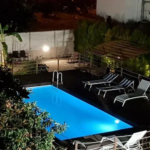Maison d'hôtes Il Giardino Di Flora Con Piscina